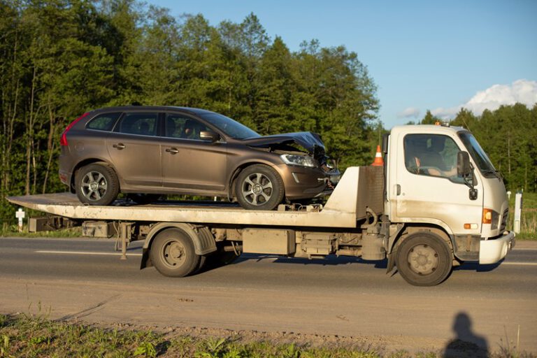 Wie is bestuurder van een auto: Hoge Raad stelt vragen aan Europese Hof