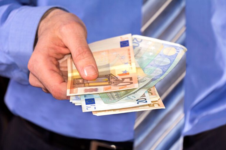 Lening moet worden terugbetaald zes weken nadat deze opeisbaar is geworden